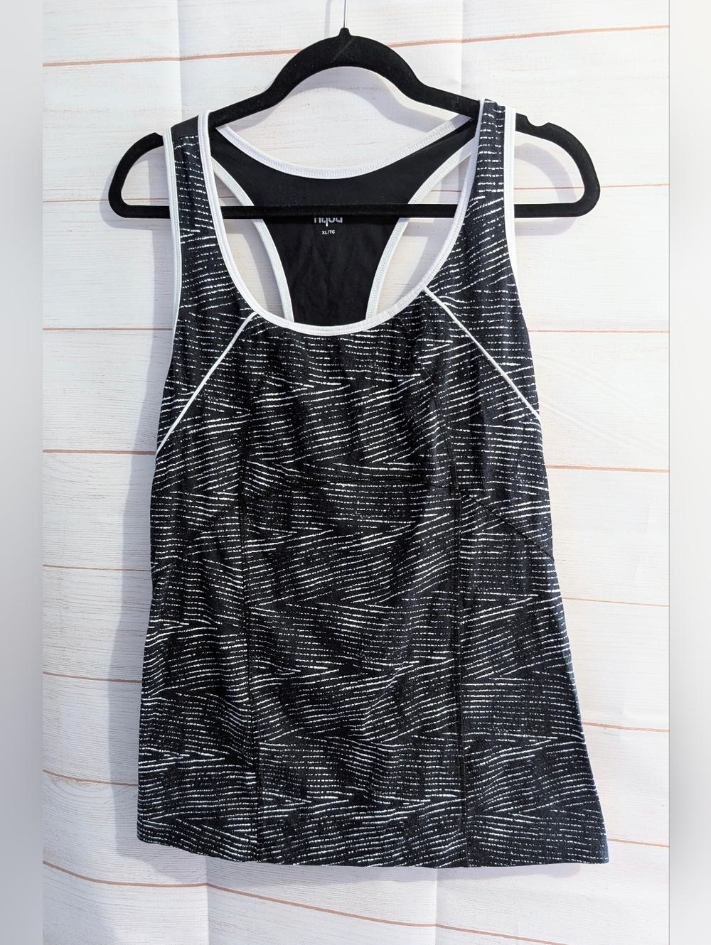 Hyba Black & White Racerback Athletic Workout Tank Top Size XL